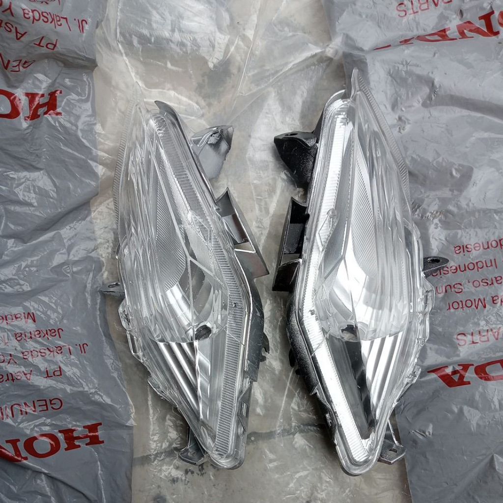 lampu sein depan beat 2021