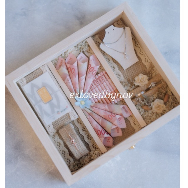 Preloved Kotak Mahar Perhiasan LM