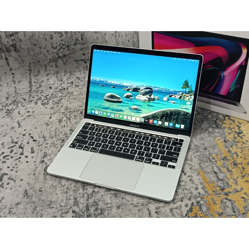 MacBook Pro M1 2020 13 TouchBar 8GB 512GB Silver Fulset iBox Like New