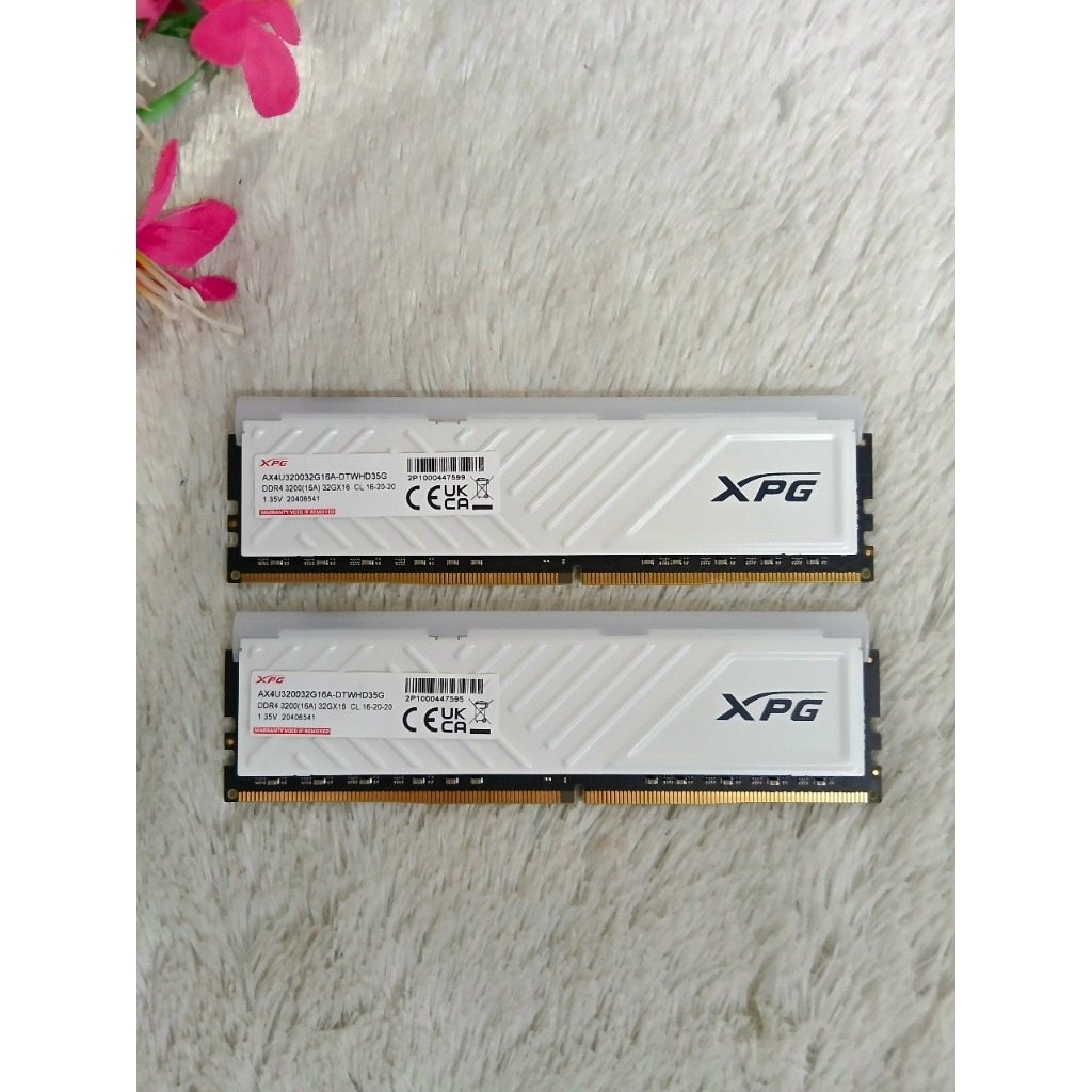 RAM 64GB Kit Adata DDR4 RGB 3200Mhz Heatspreader Garansi Lifetime