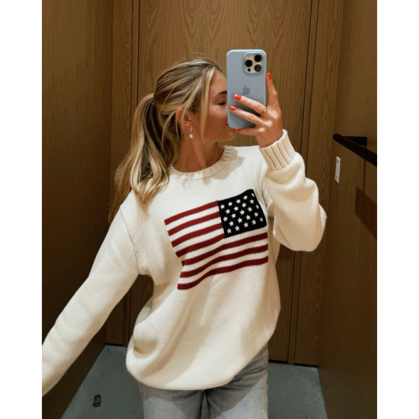 [ READY STOCK ] Brandy Melville - American Flag Sweater