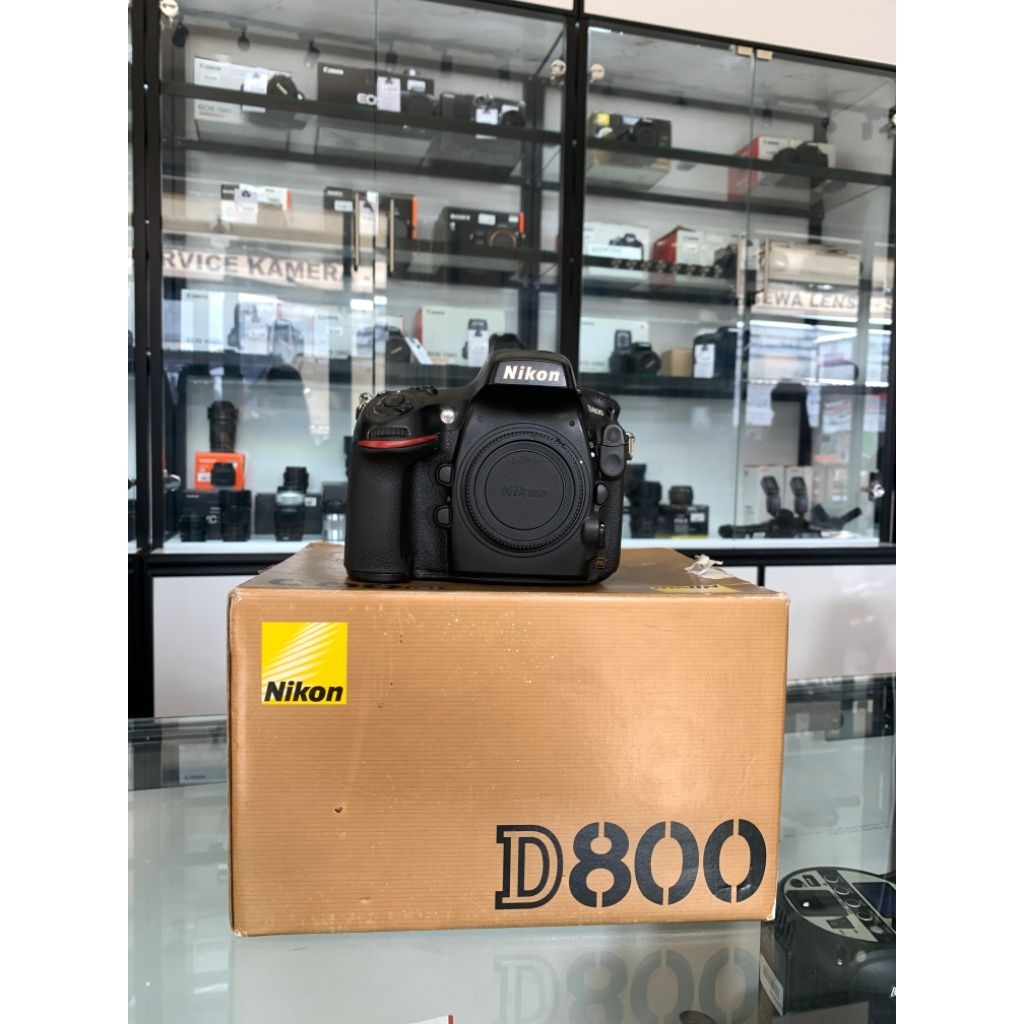 NIKON D800 (body only)