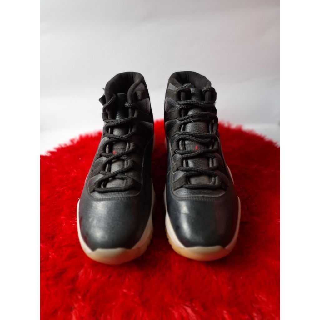 Jordan Retro 11 High ukuran 41