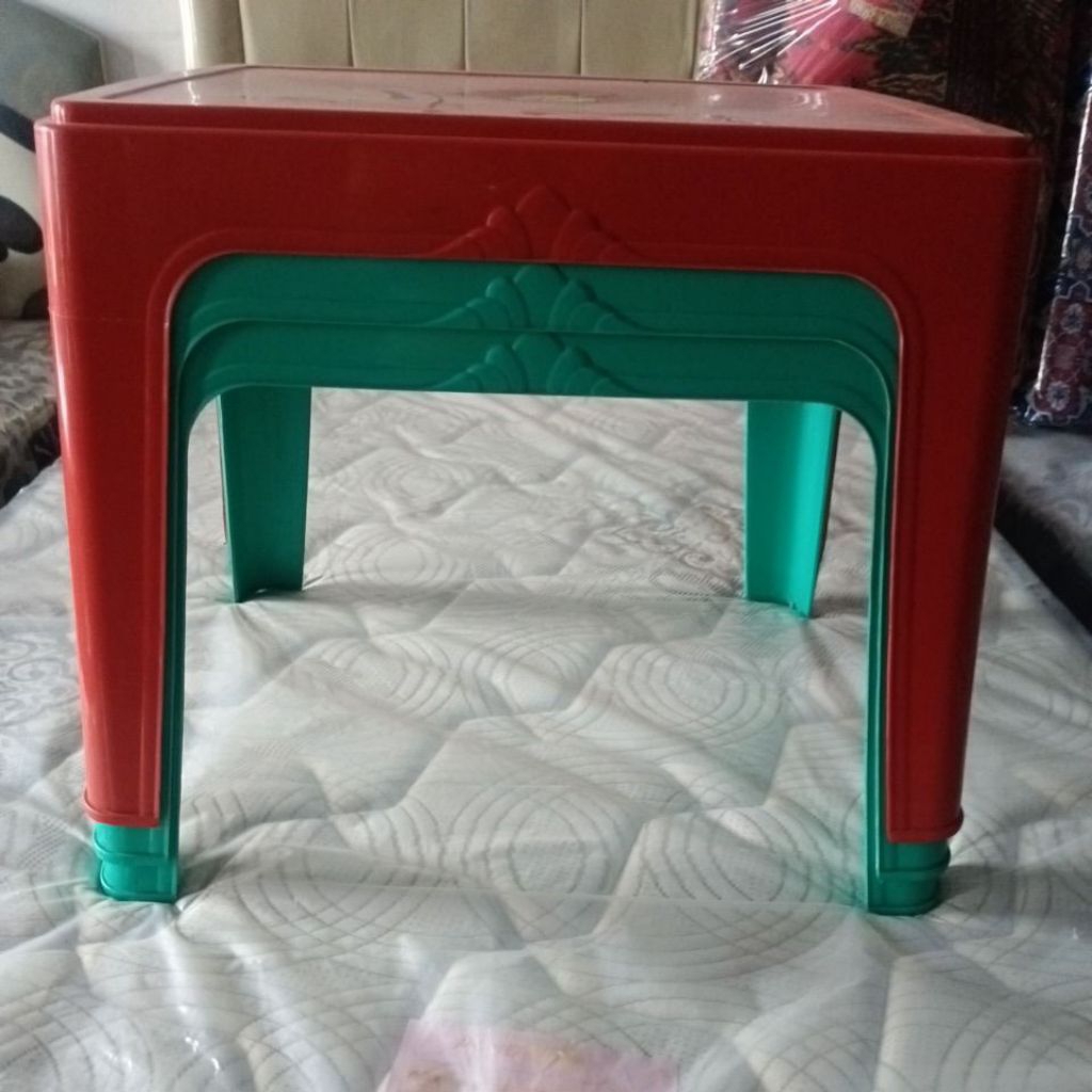 Meja cafe Meja Plastik Phylia 881