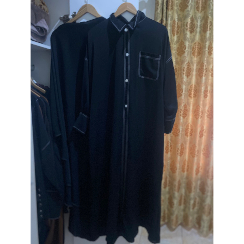 preloved kemejabaya black size S + fk am size L elmadina