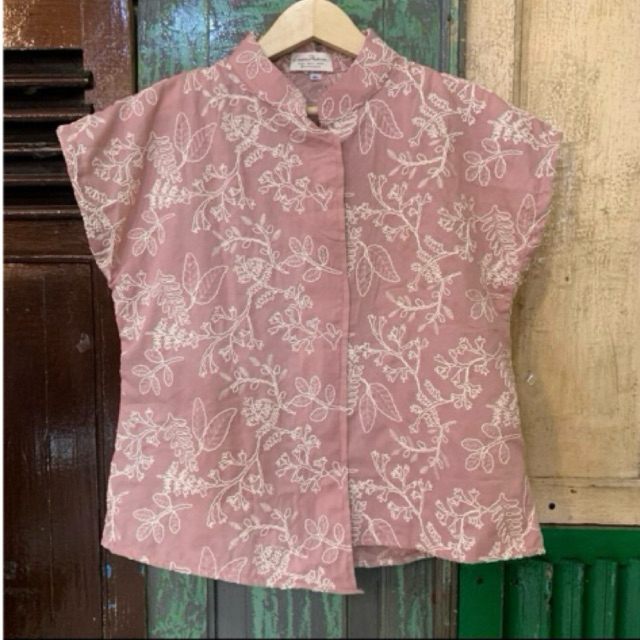 Batik Luwes Putera - Blus Janggan Setali