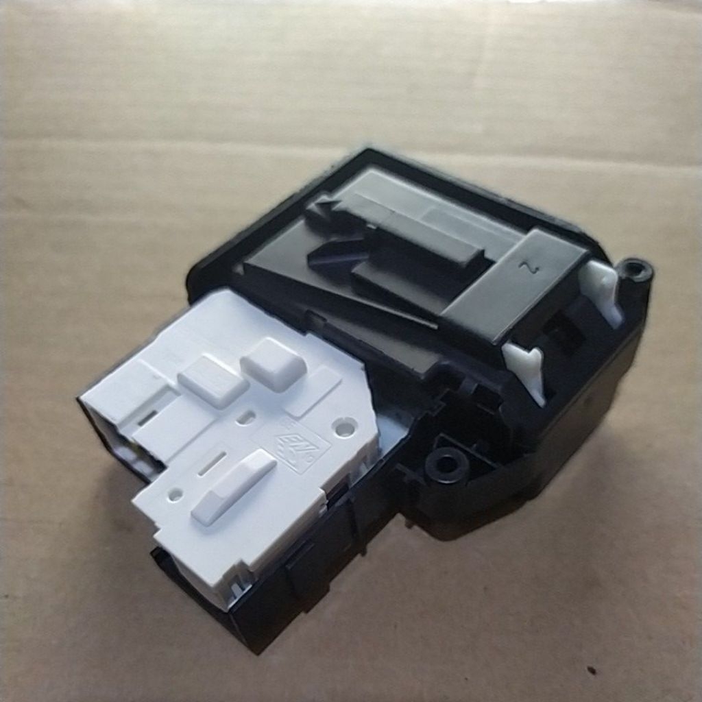 Door lock mesin cuci LG front loading 20kg SWP-014