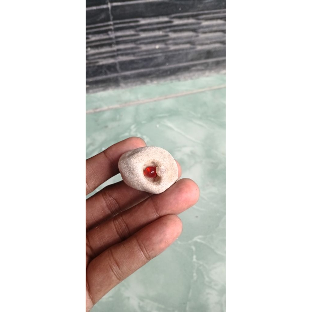 Batu akik aksesoris motif bolong+batu merah