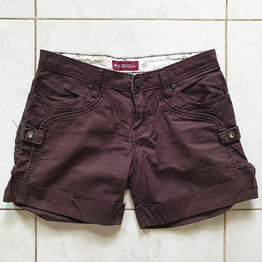 PL Celana Pendek AKO coklat tua