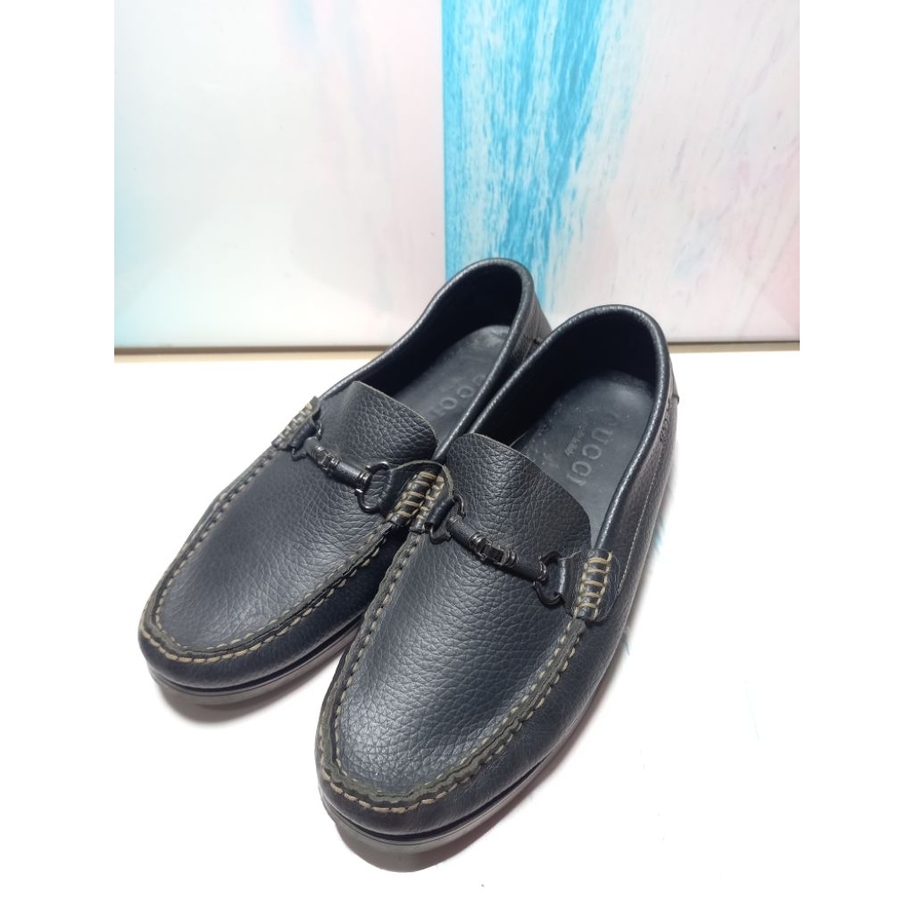 SEPATU KULIT PRIA NO 41 MERK GUCCI-KONDISI MULUS NO MINUS