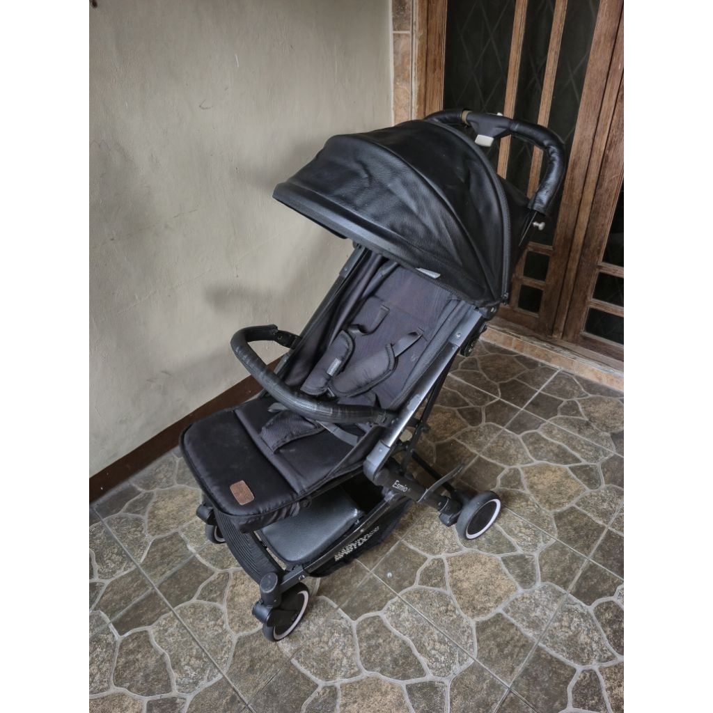 PRELOVED STROLLER BABYDOES ESMIO