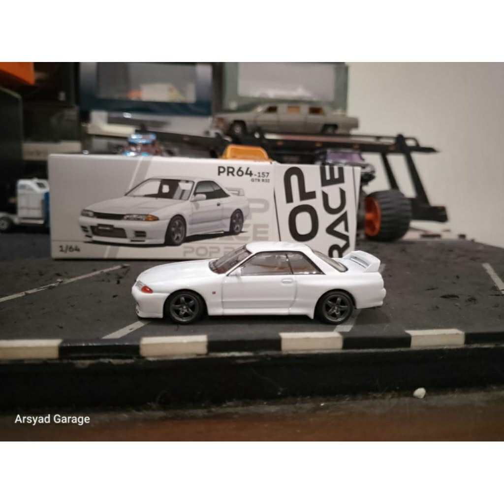 Diecast Poprace Pop Race Nissan Skyline GTR R32 White