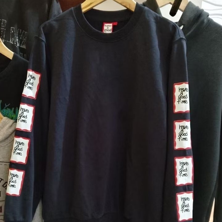 Crewneck Hagt spellout