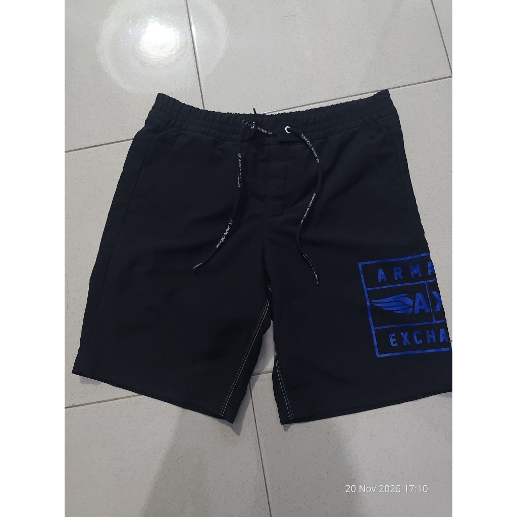 CELANA PENDEK ARMANI EXCHANGE AX