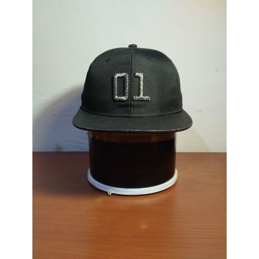 Topi Miniso Japan 01