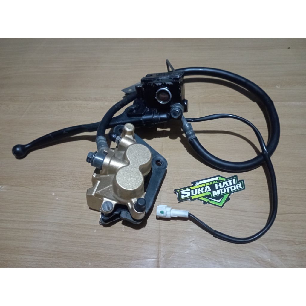 Kaliper Rem Depan Yamaha R15 V2 Original.