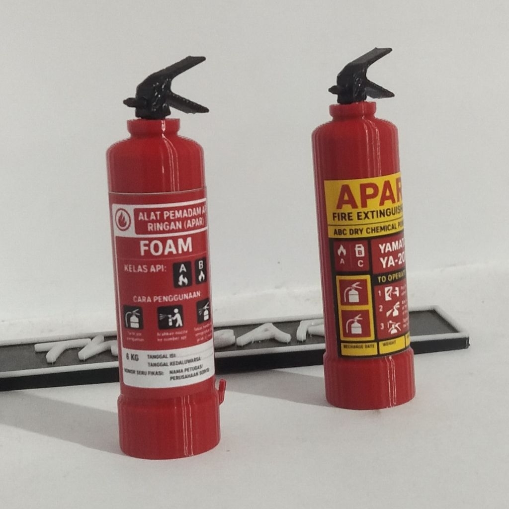 miniatur APAR alat pemadam api ringan fire extinquisher mobil remote control sparepart RC