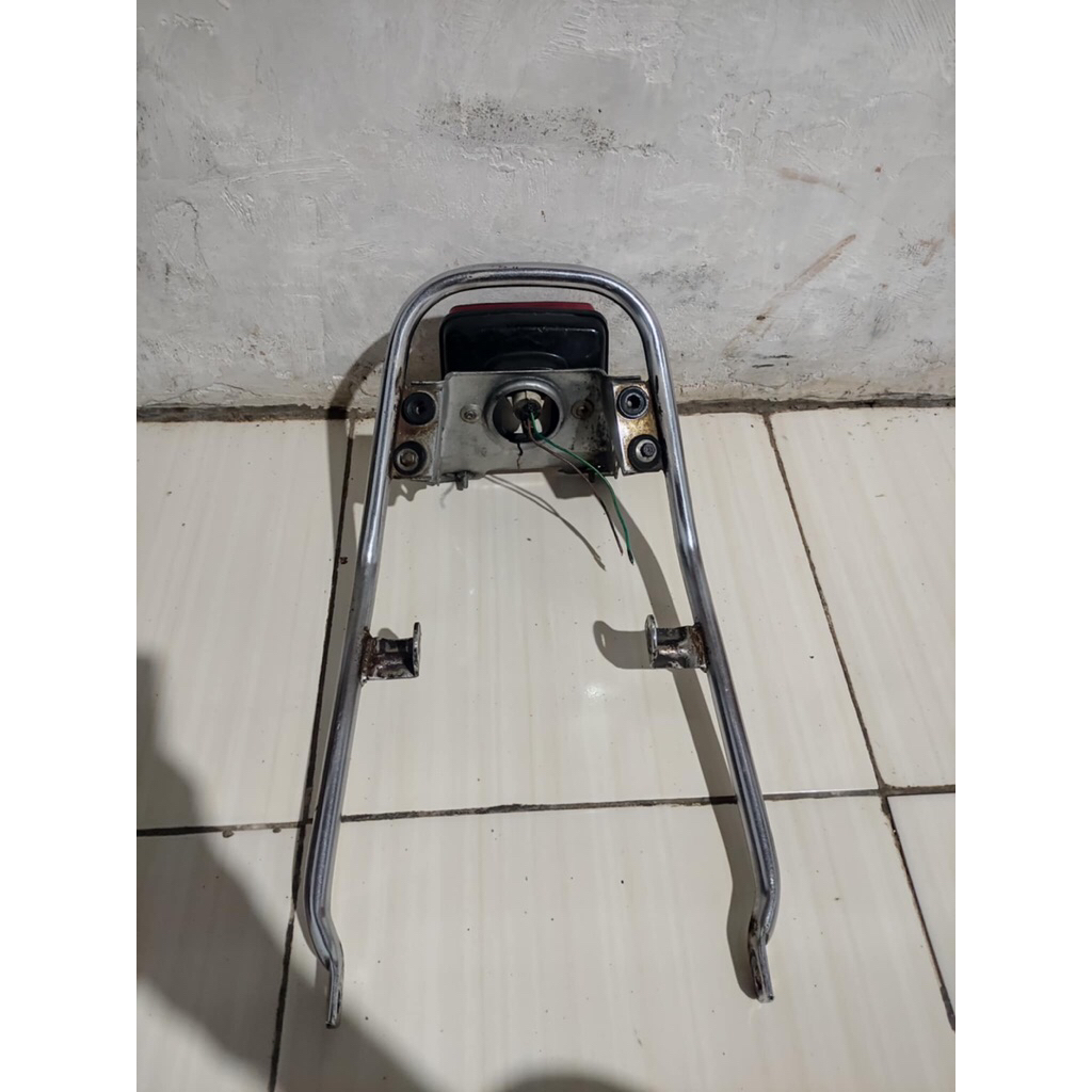 begel gl100 ori copotan set stoplamp ori