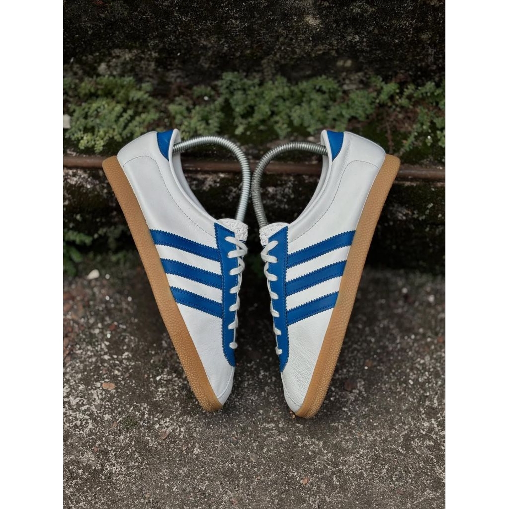 ADIDAS LONDON CW NOEL SIZE 39 1/3