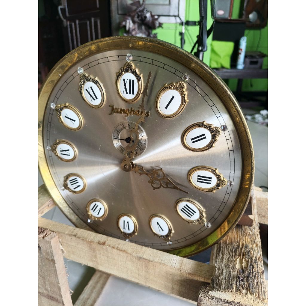 Jam Mesin Jam Lemari Junghans R. 30 cm