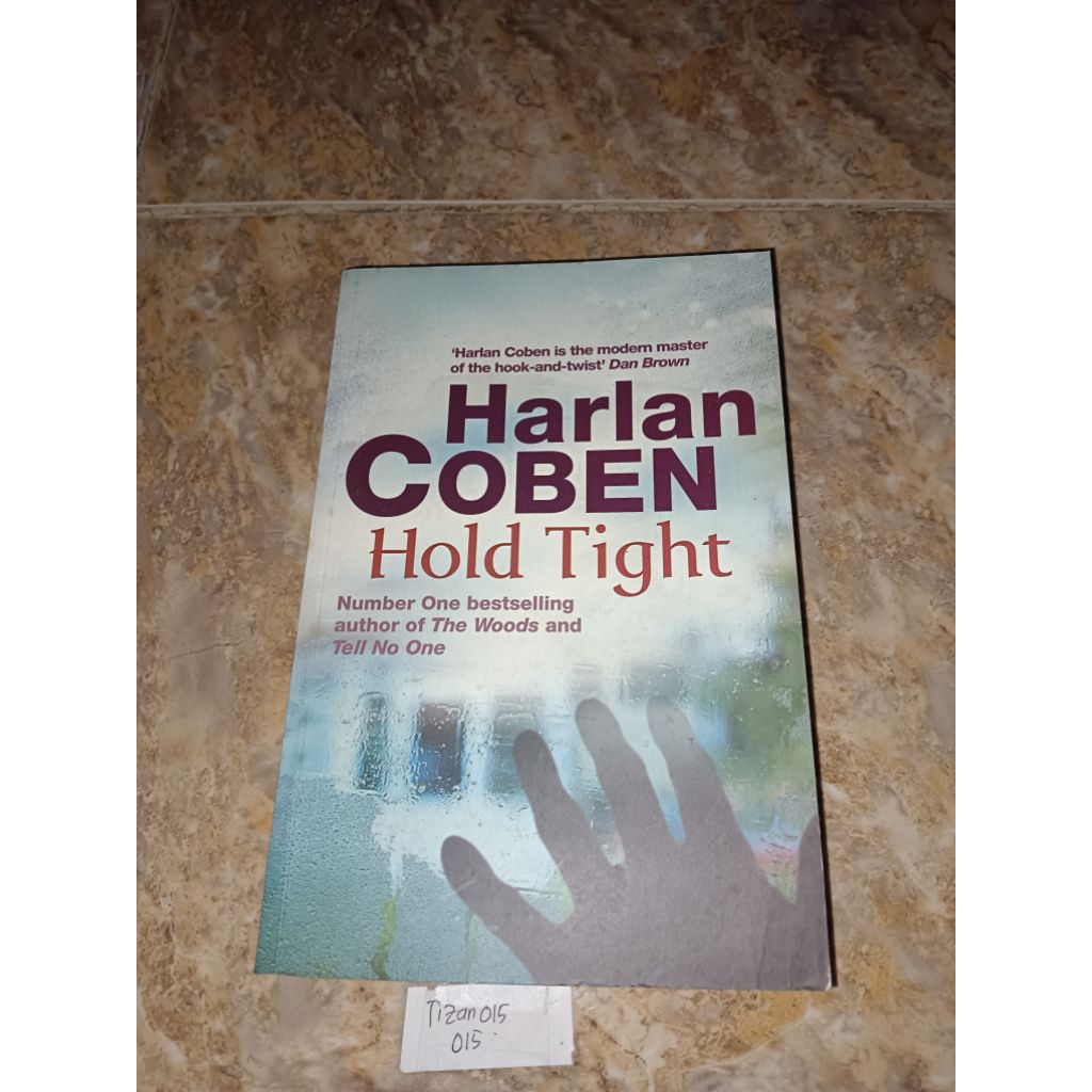 Buku Harlan Coben - Hold Tight