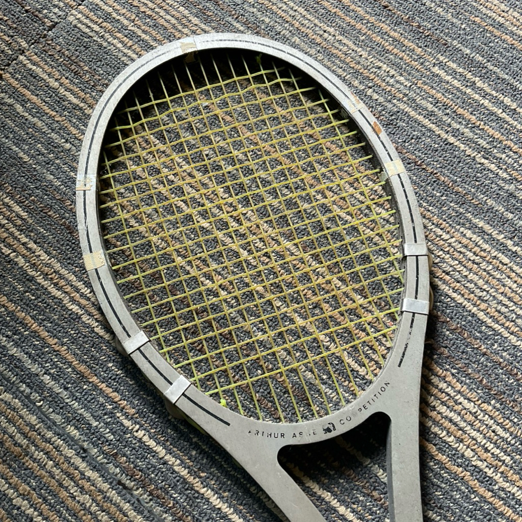 Raket Jadul Kayu Almunium Arthur Ashe Competition 4 1/2L Rare Vintage