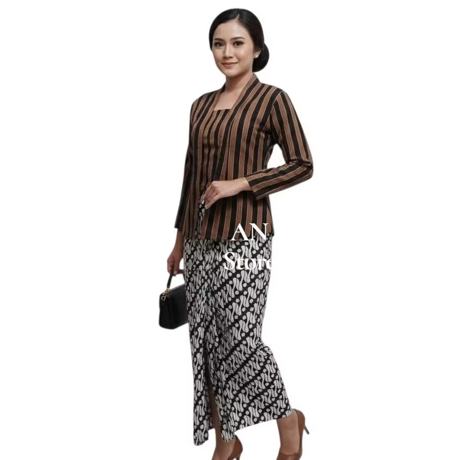 Setelan Kebaya Lurik Wanita + Rok Wiru Batik Putih Dewasa