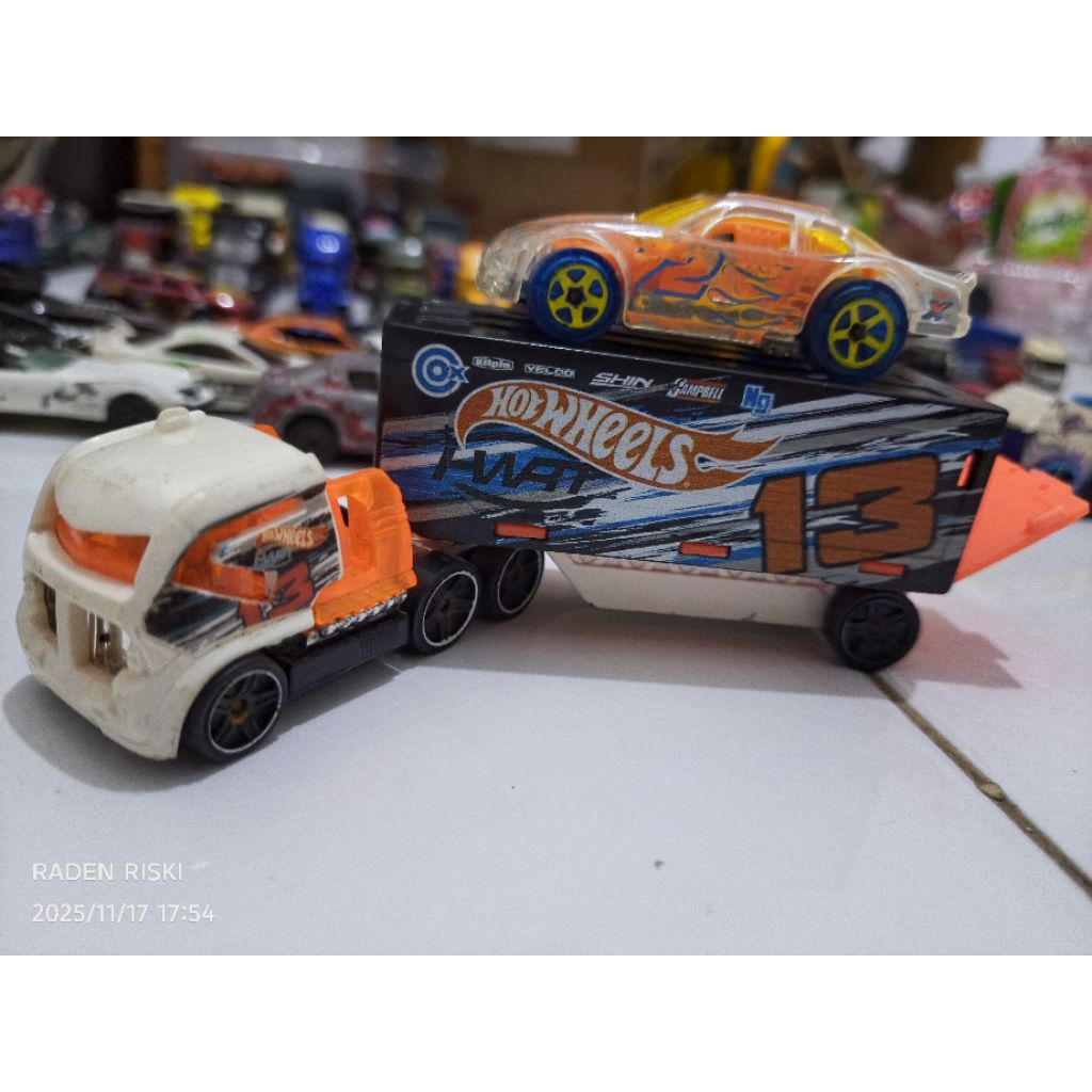 hotwheels truck trailer