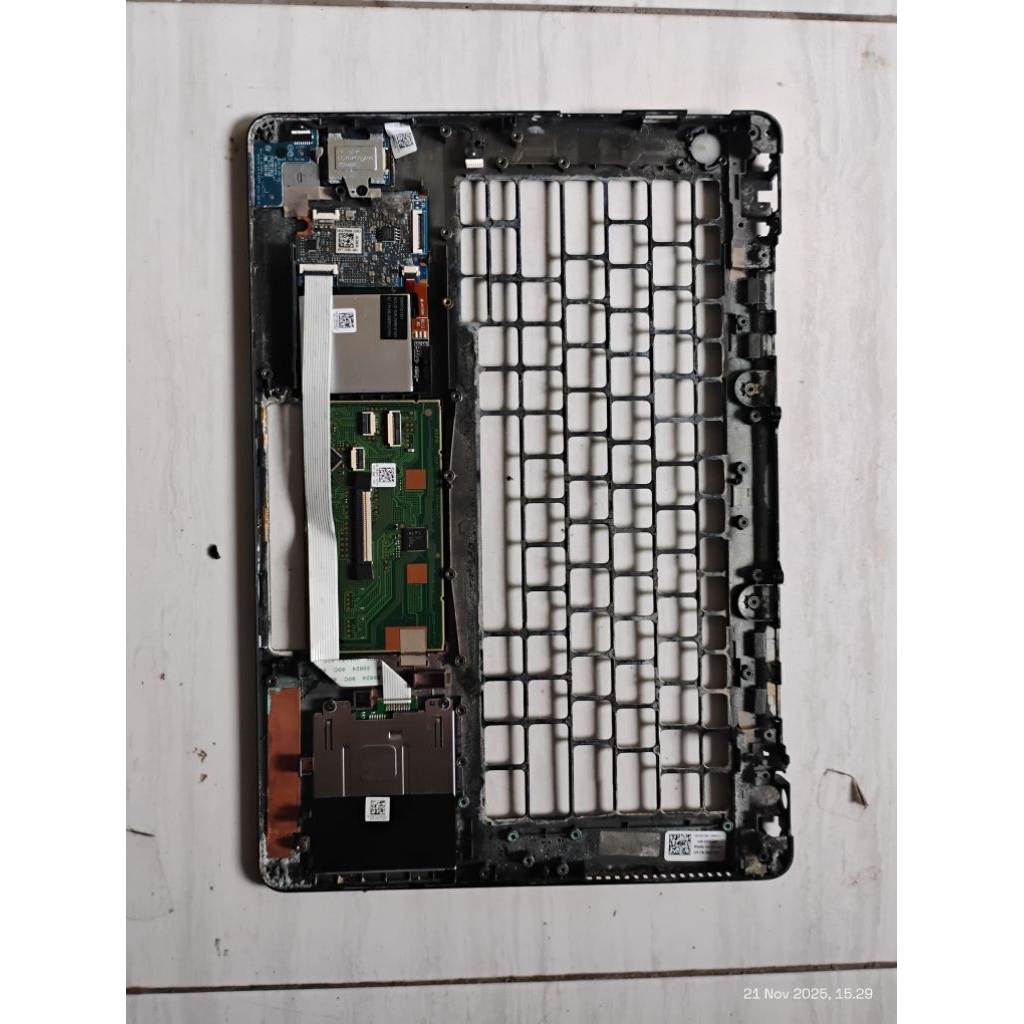 casing frame palmrest laptop dell latitude e7270 no repair