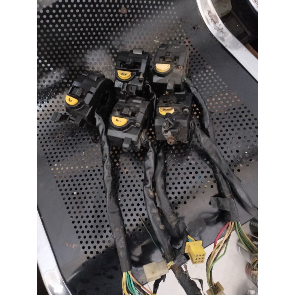 HOLDER KIRI SATRIA FU KARBU ORIGINAL COPOTAN