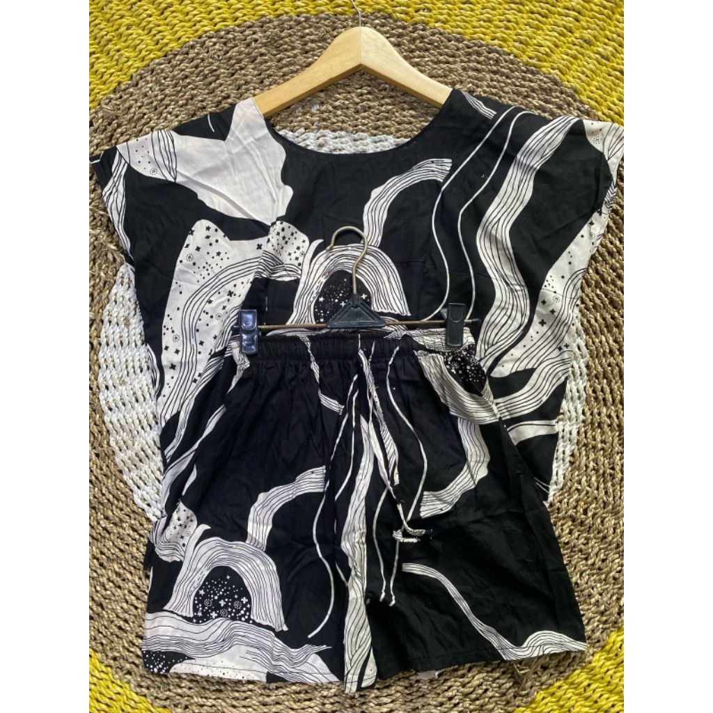 the uwais one set rayon premium setelan celana pendek wanita baju tidur dan santai