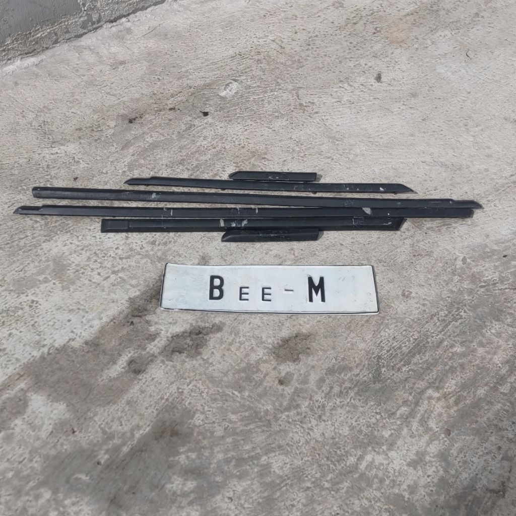 BMW E36 List Moulding Part Number