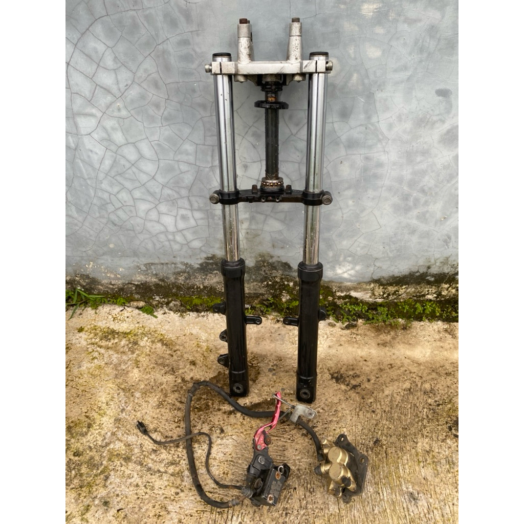 Shock sok depan set segitiga pengereman vixion new original lepasan copotan motor