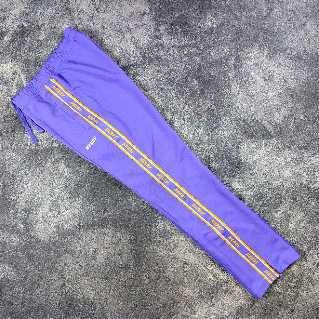 Trackpants Nerdy