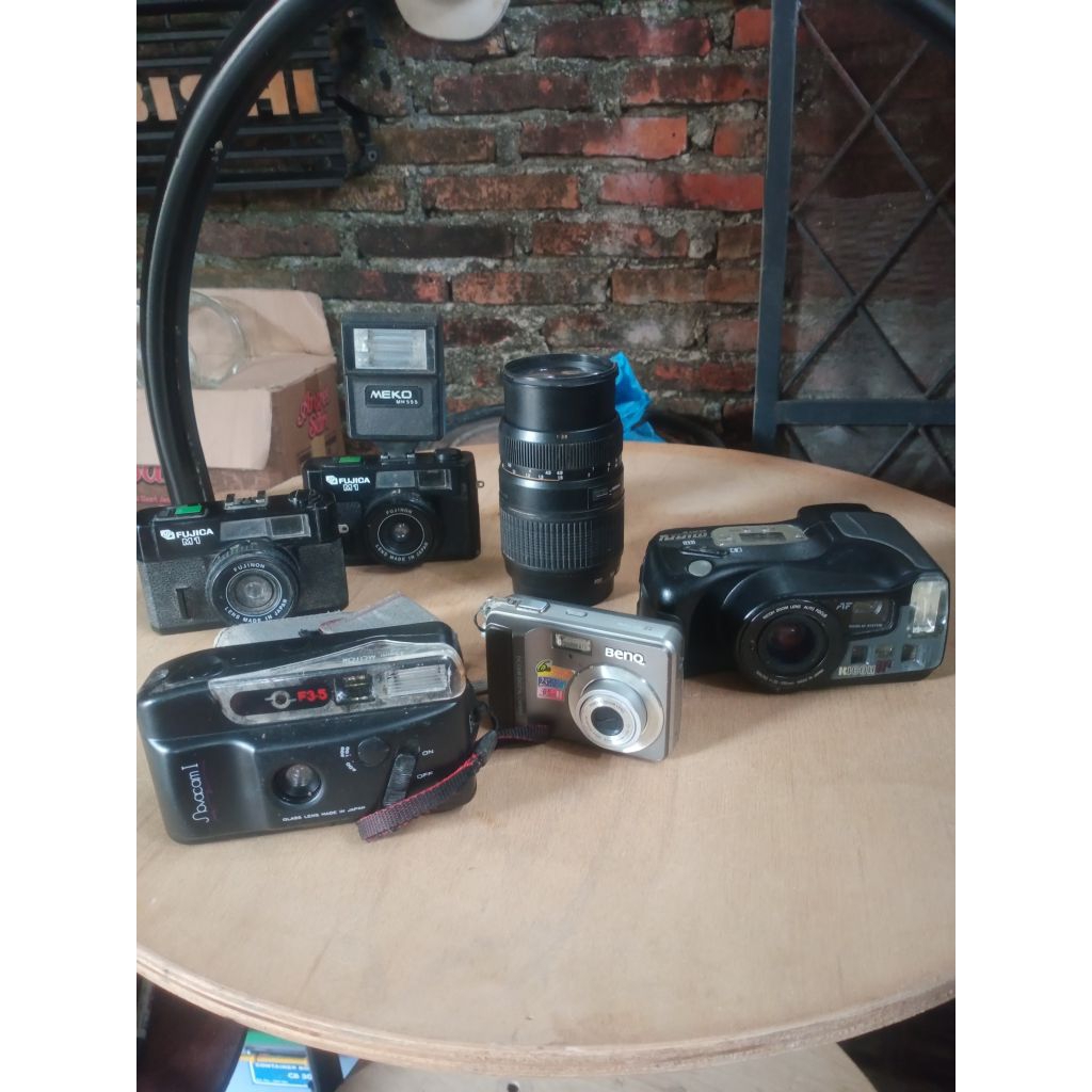 Kamera analog digital ( take all) display ruangan