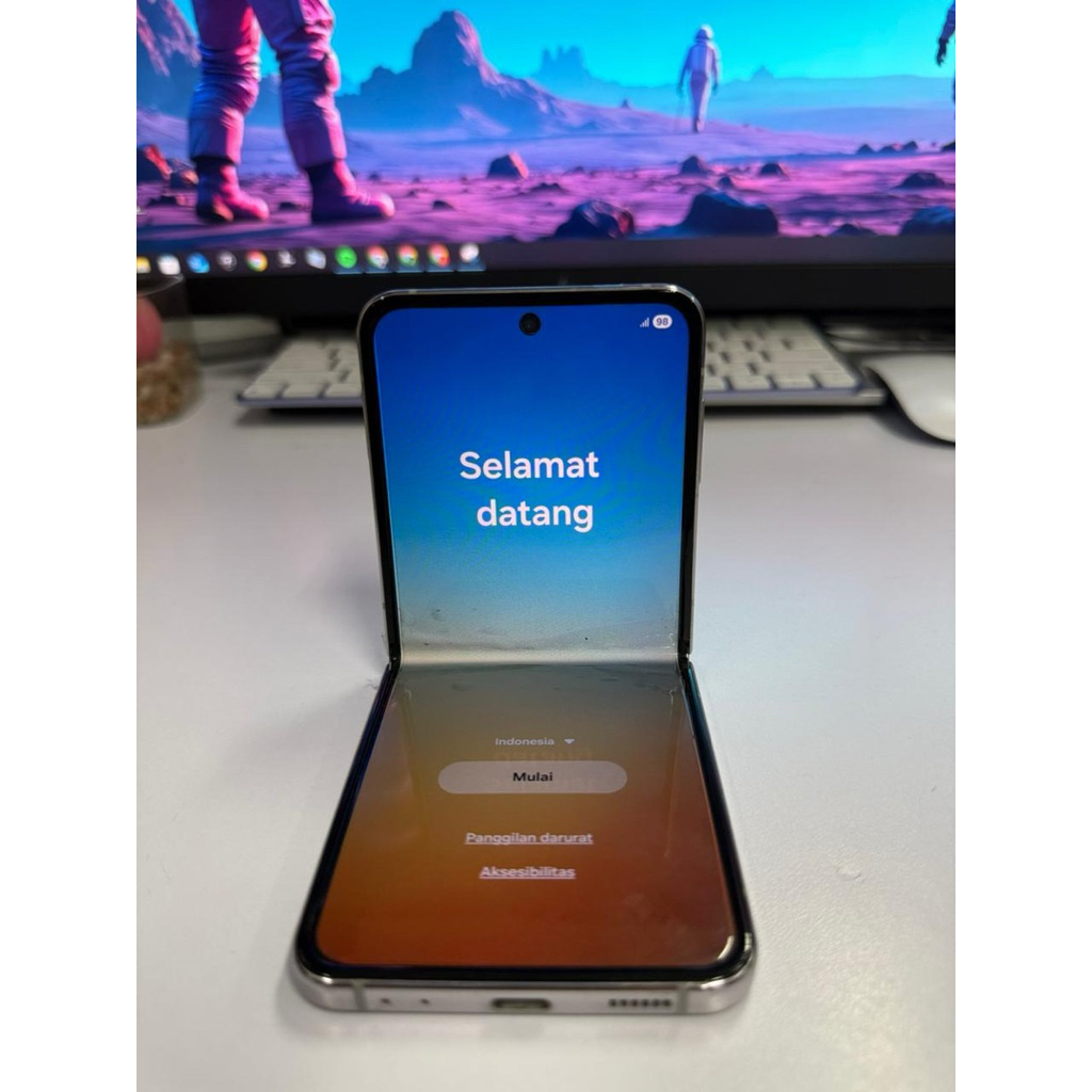 Samsung Galaxy Z Flip4 5G 8/256GB Bespoke Edition Second