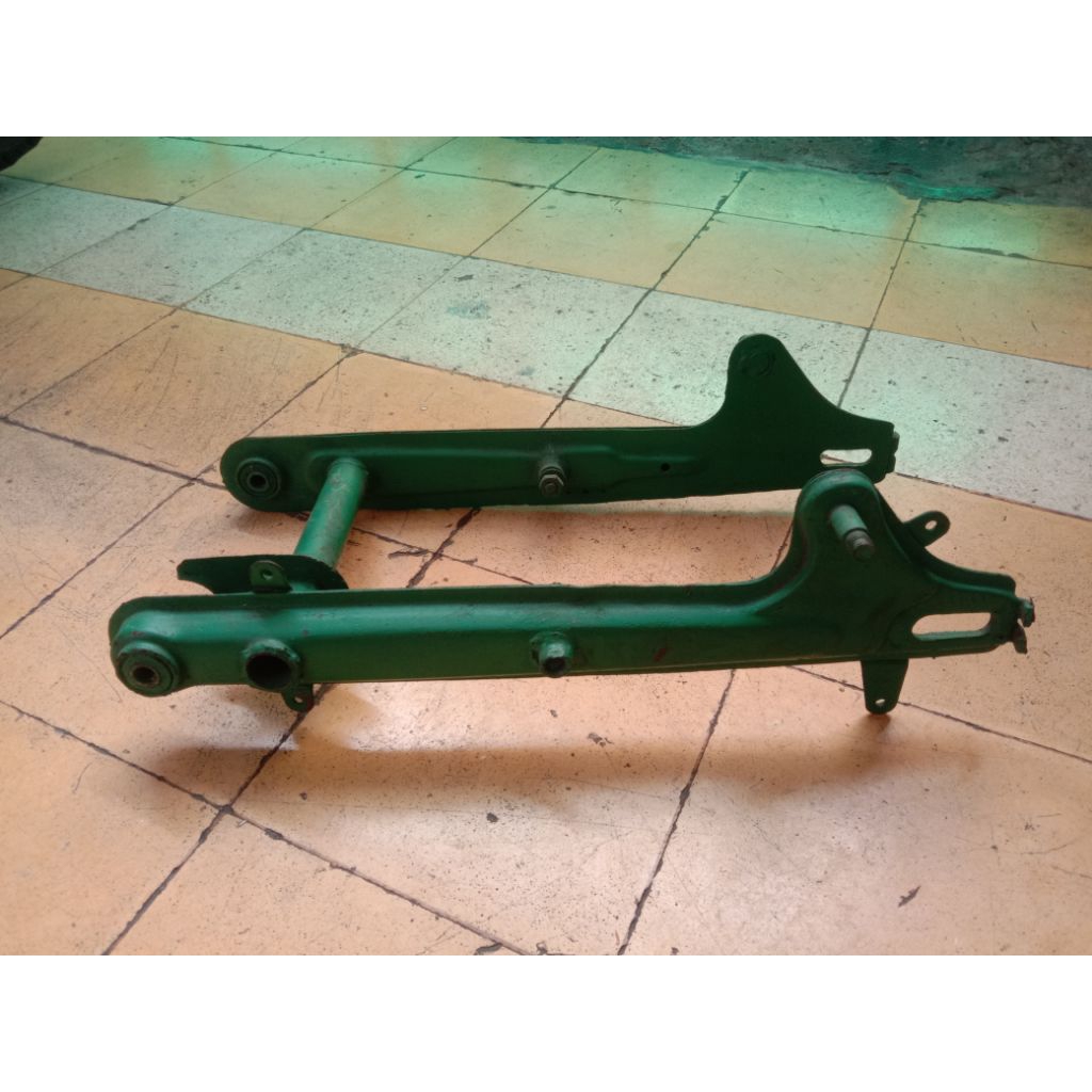 Arm Suzuki RC80 RC100 Tahun Tua Original