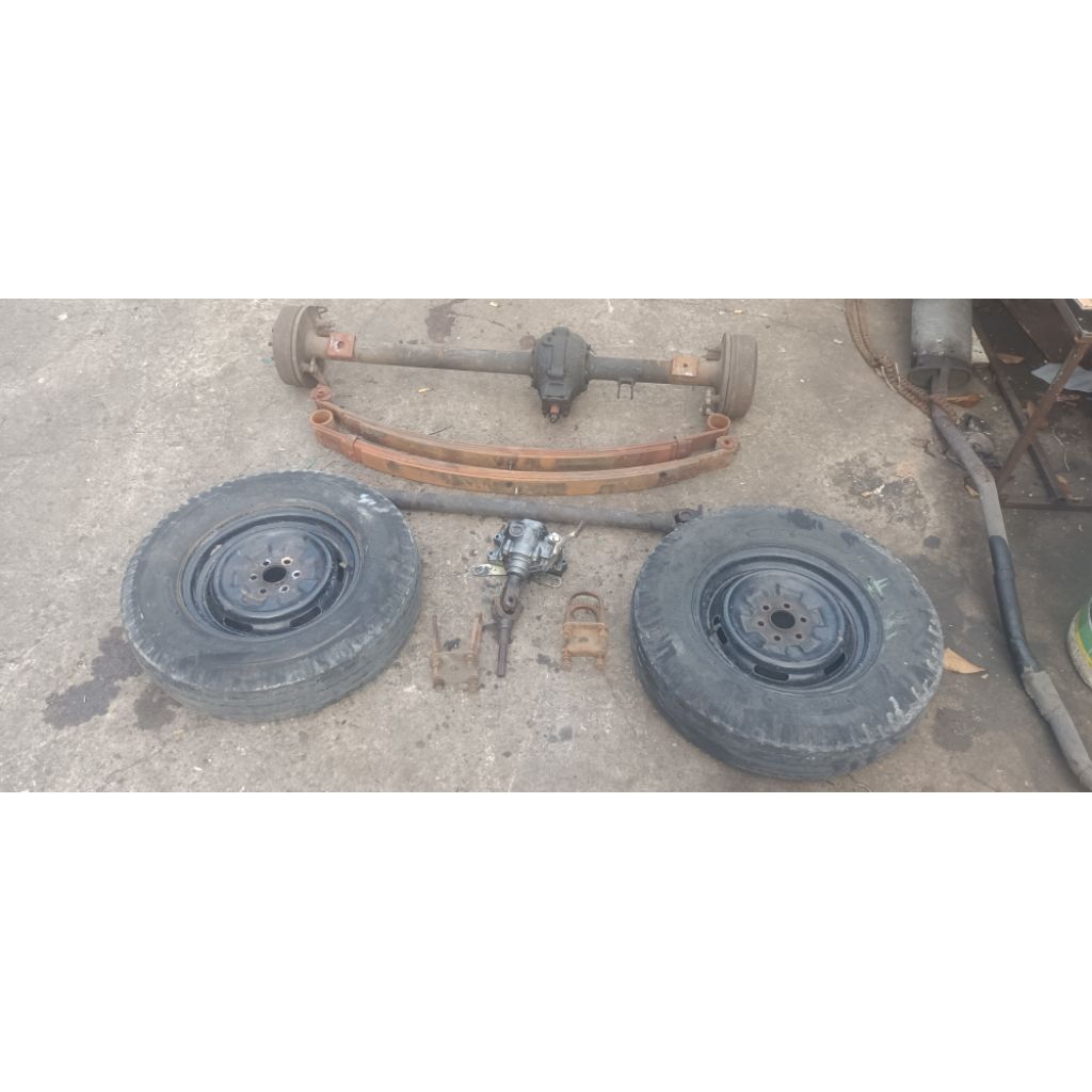 satu set gardan copotan motor roda 3