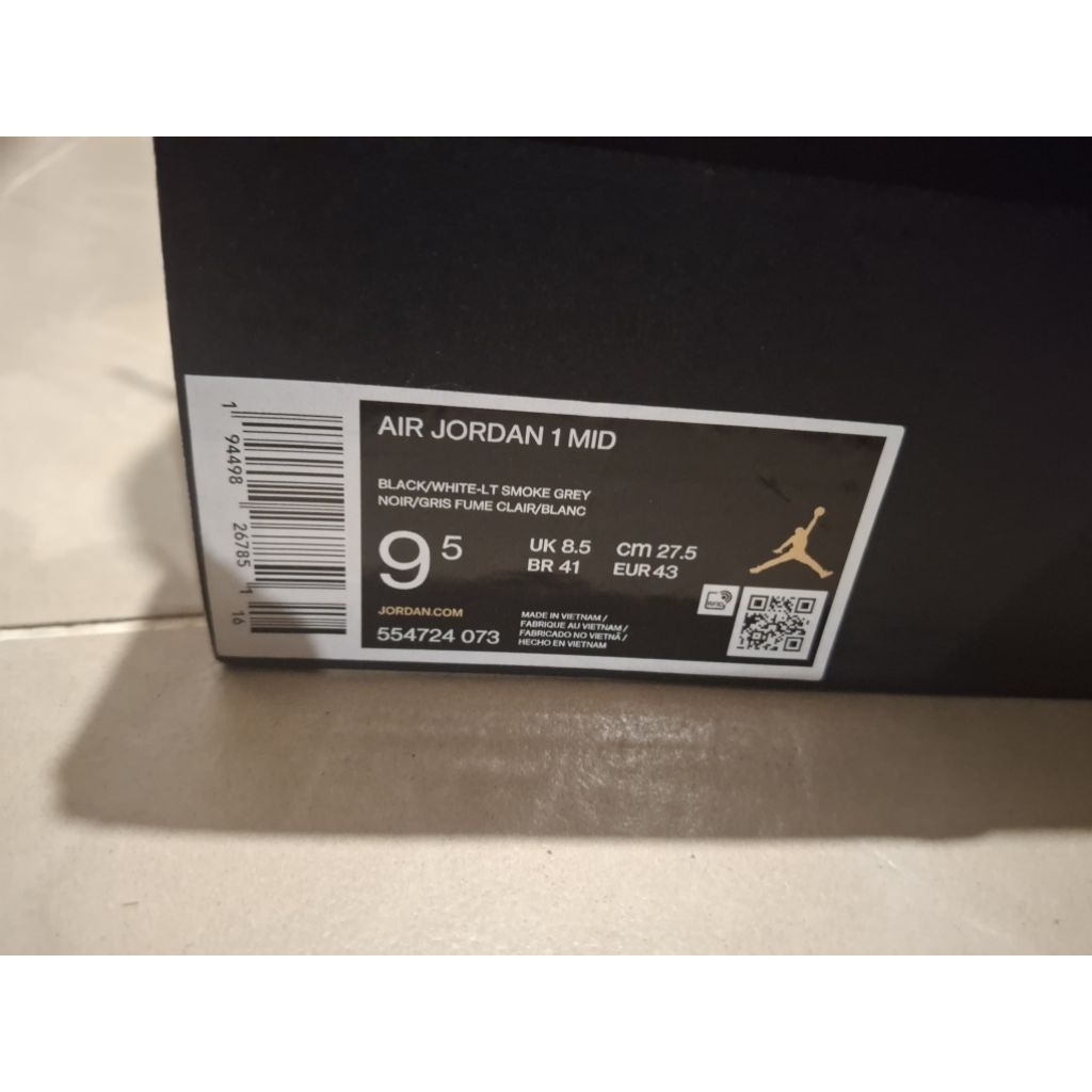 Air Jordan 1 Mid Black White Smokey Grey