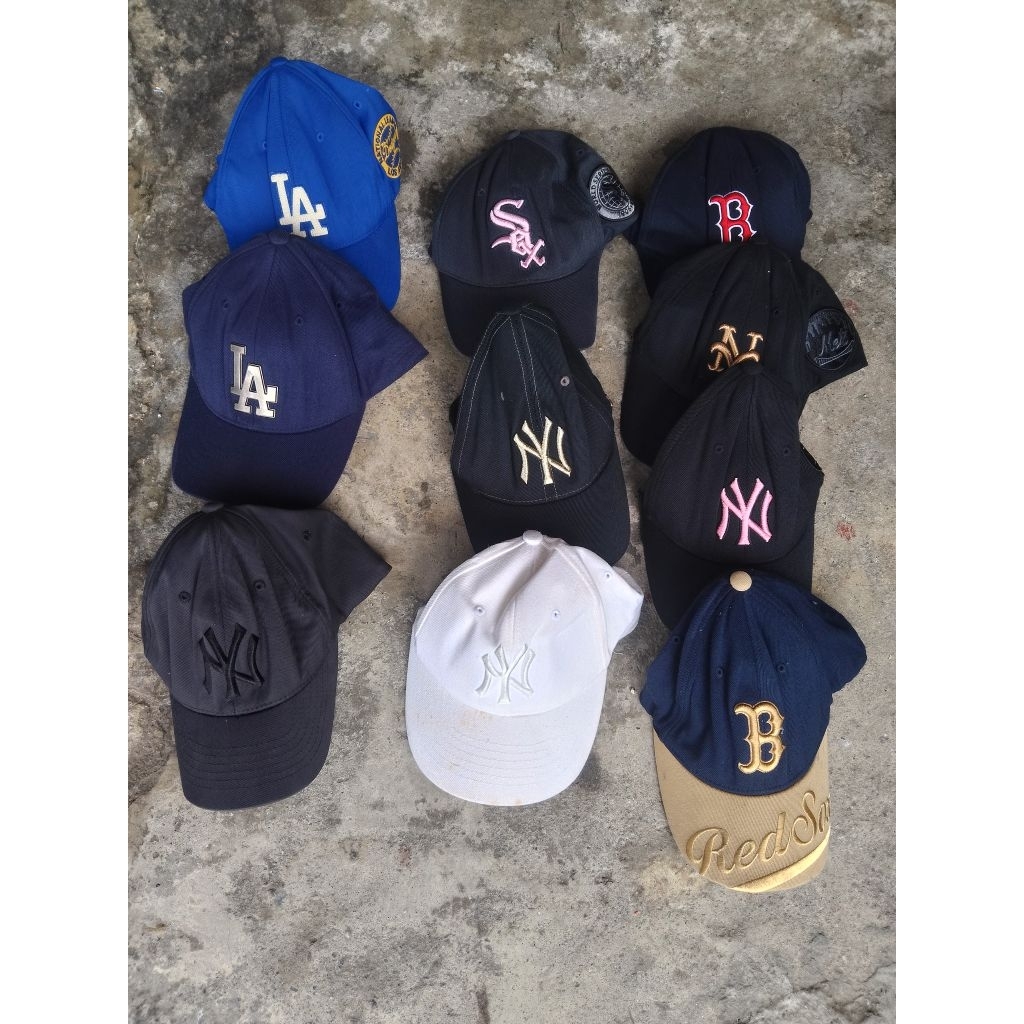 Borongan topi mlb build up