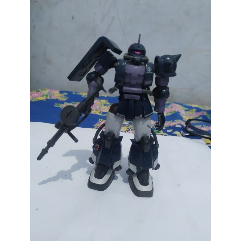 HGUC Origin Zaku II Ortega Bandai 1/144