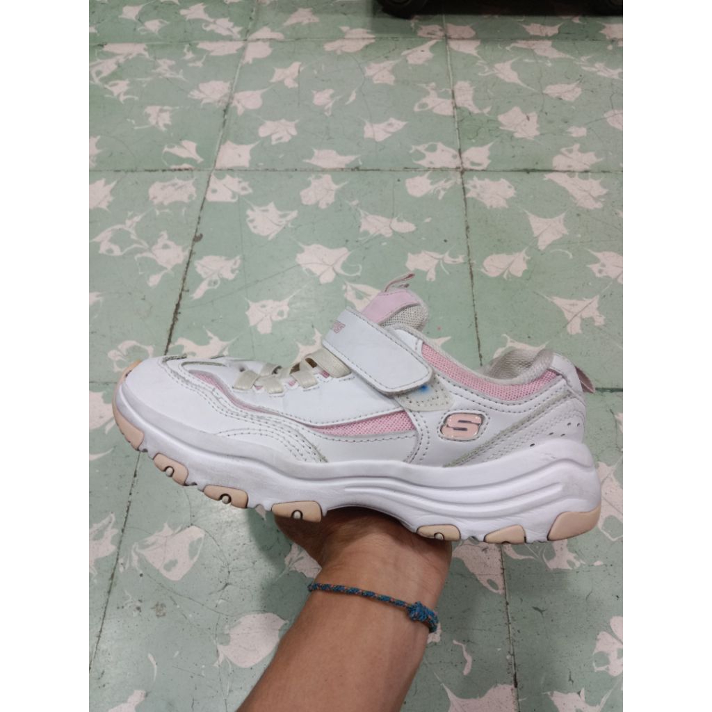 Sepatu Skechers Velcro Wanita Second Original(36)
