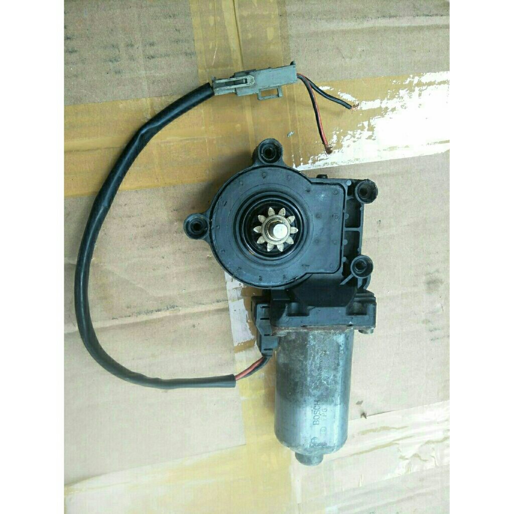 Dinamo power window BMW E36 kiri