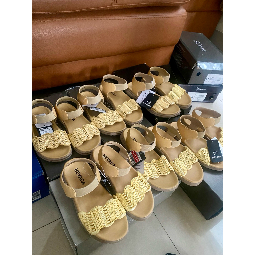 sandal anak nevada