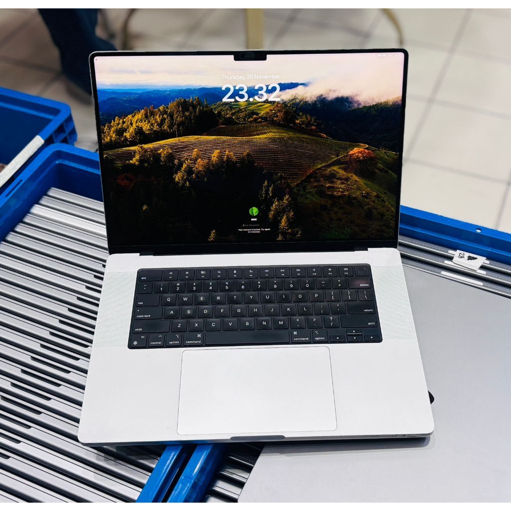 Macbook Pro 2021 Chip Apple M1 Ram 16Gb Layar 16inc (N)