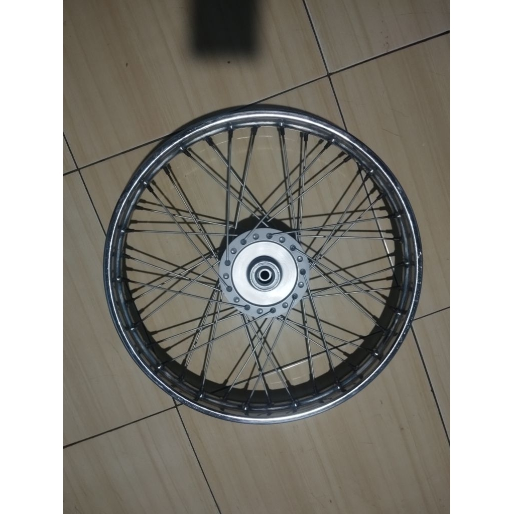 velg/pelek jari jari depan motor karisma/Supra original copotan motor Honda