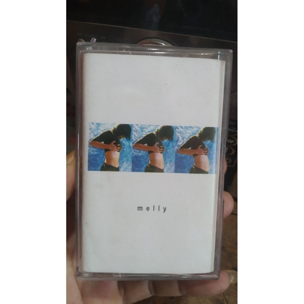 kaset pita melly