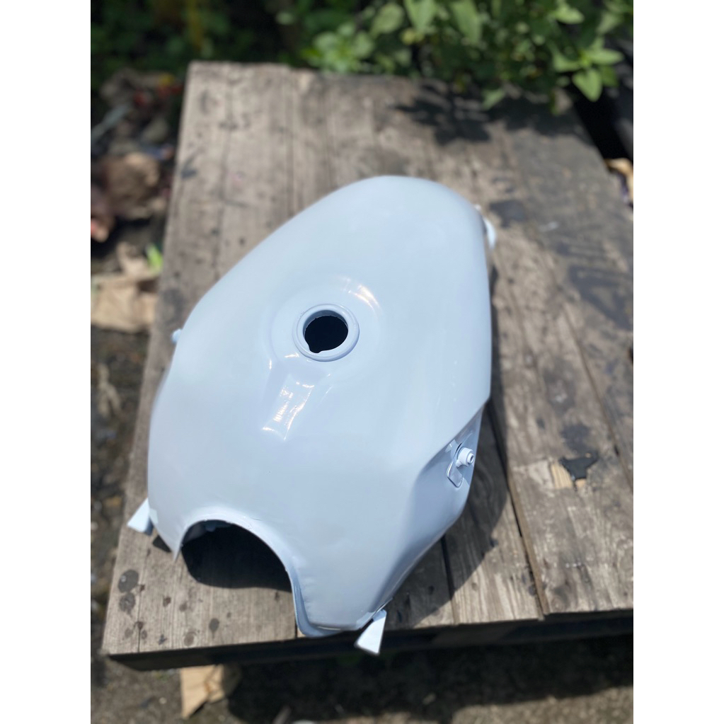 Tangki bensin Honda Tiger Revo/ tiger new/ tiger pece th 2007-2013 Putih