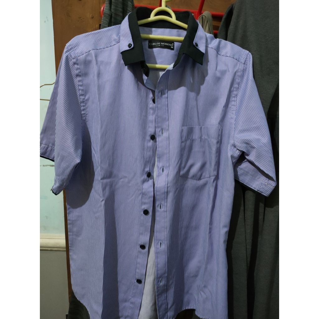 kemeja pria lengan pendek Carlos moreno