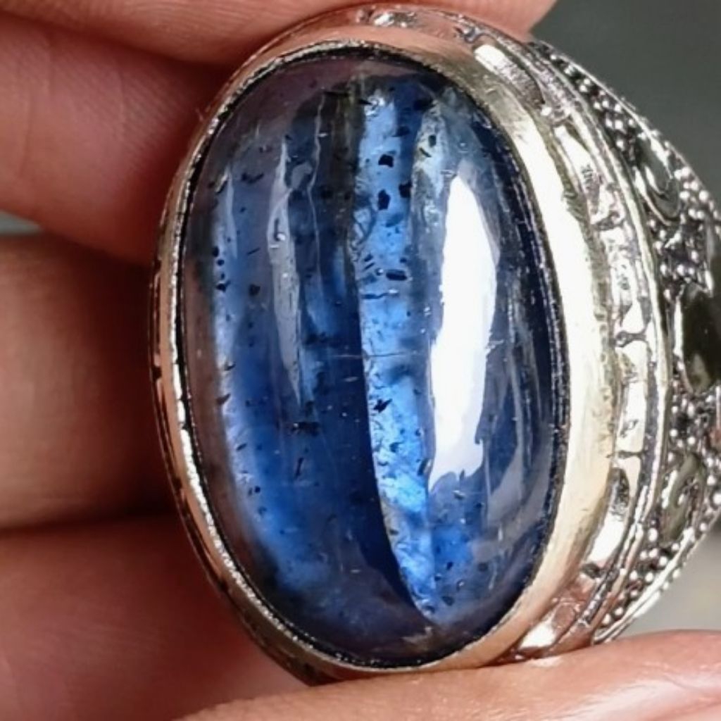 NATURAL BLUE KYANITE JUMBO ( DIM.24 RING 10 )